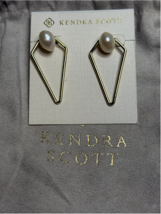 Kendra Scott Jewelry - Women's Kendra Scott One Size Gold Pearl Drop Earrings